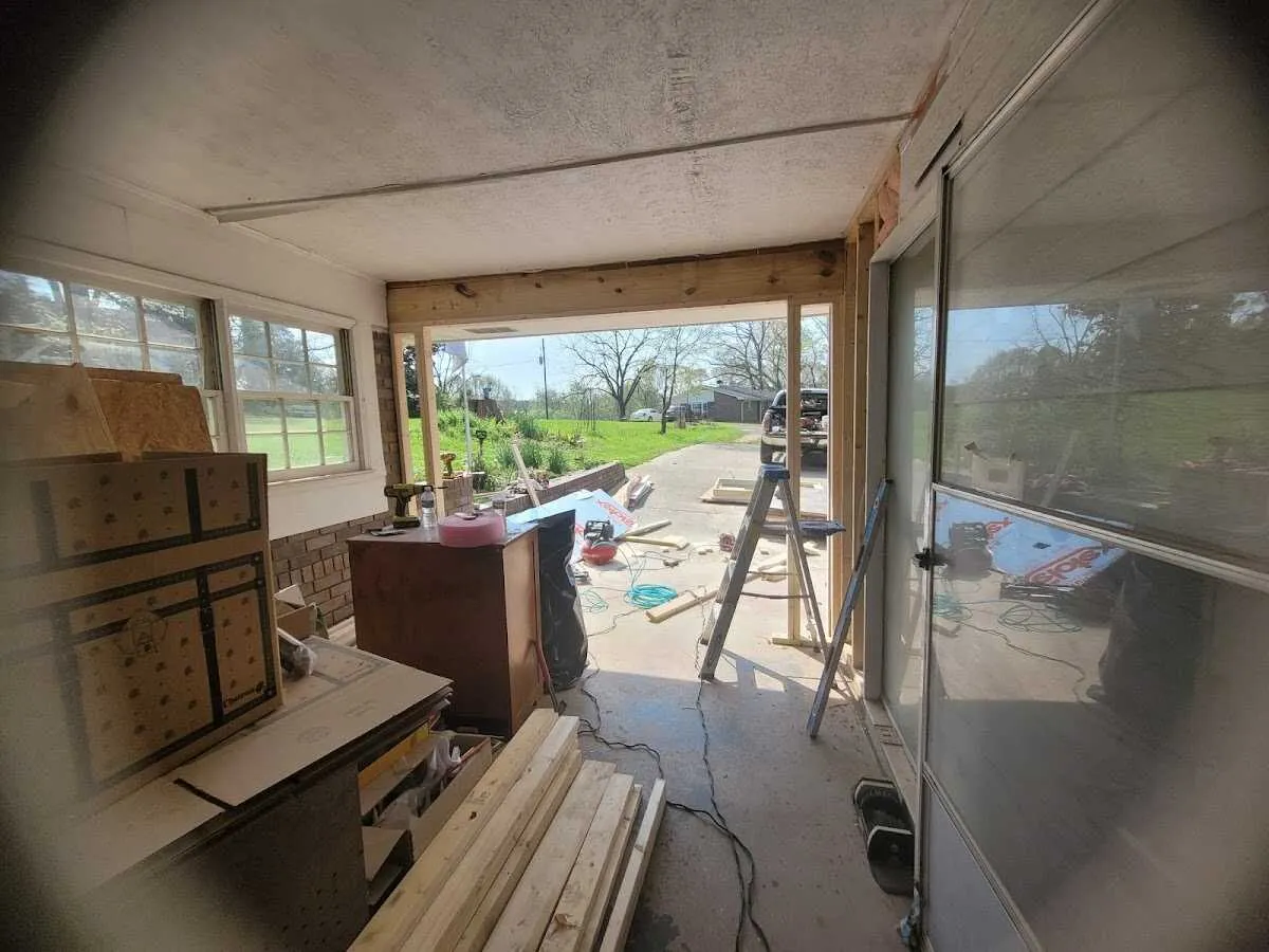 Air movers and dehumidifier for Drying & Dehumidification in Gentry